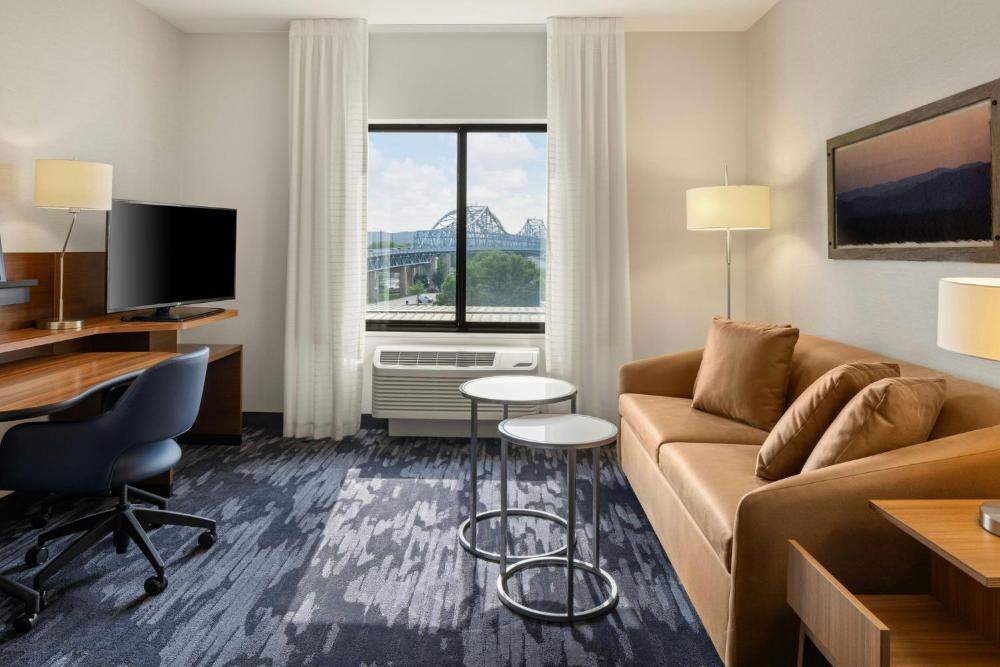 King Suite with Sofa Bed and Roll-in Shower - Mobility and Hearing Accessible interior